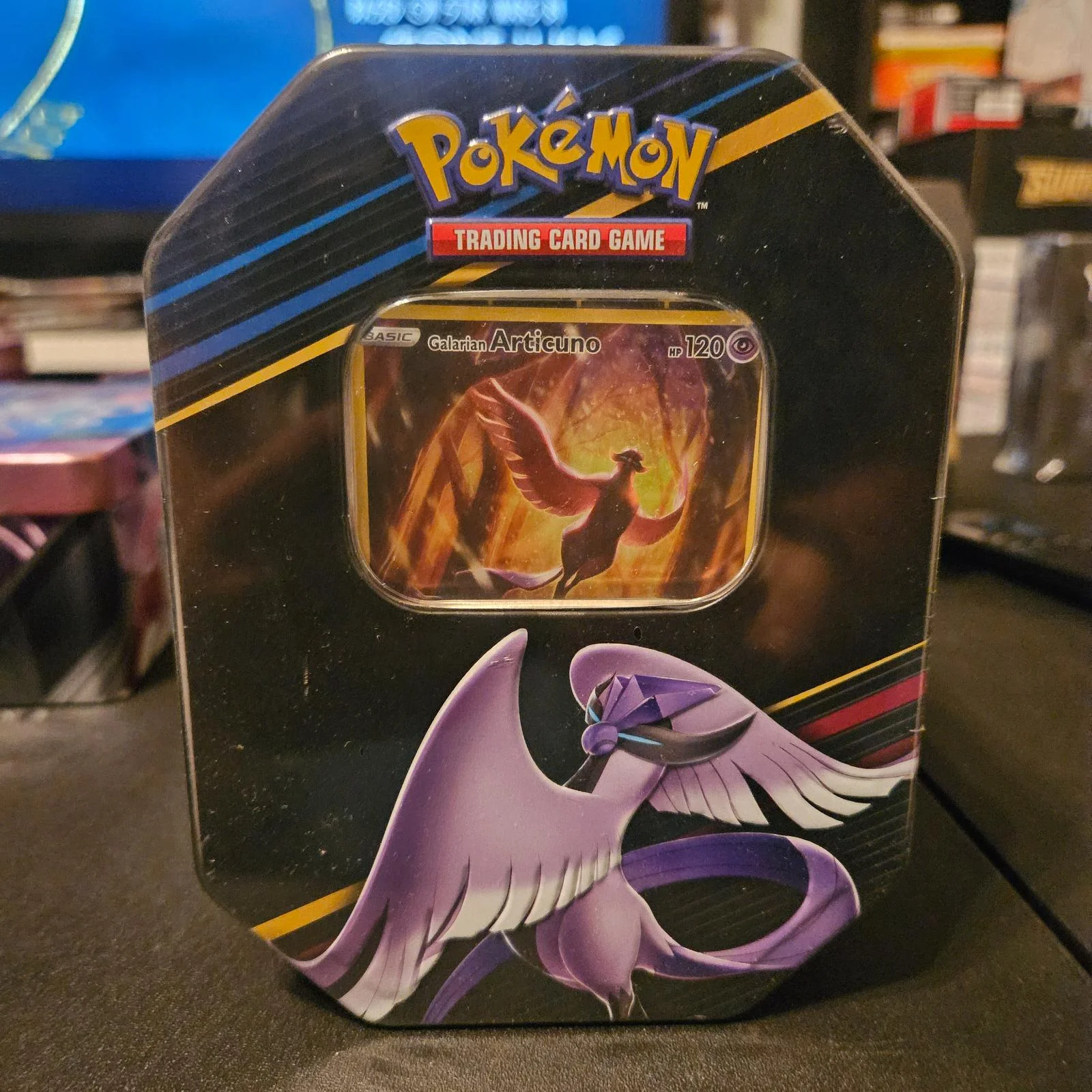 Photo of Galarian Articuno Tin International