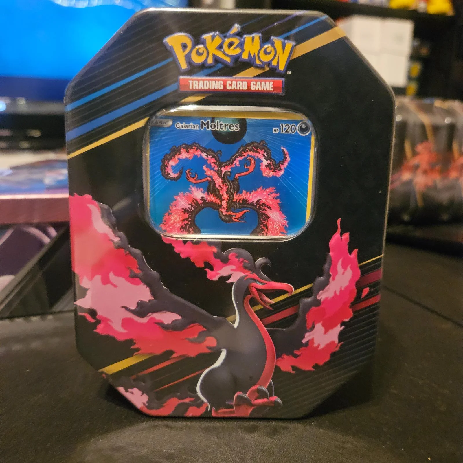 Photo of Galarian Moltres Tin None