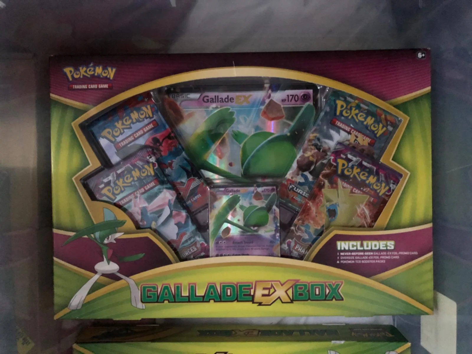 Photo of Gallade Ex Collection Box